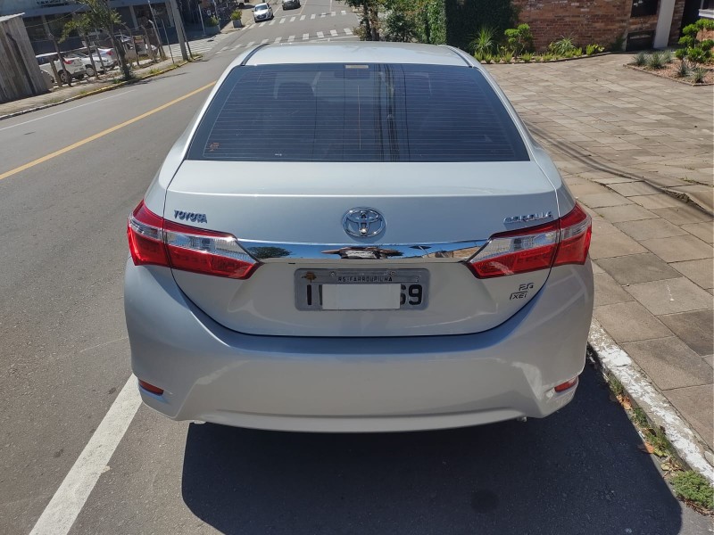 COROLLA 2.0 XEI 16V FLEX 4P AUTOMÁTICO - 2016 - FARROUPILHA