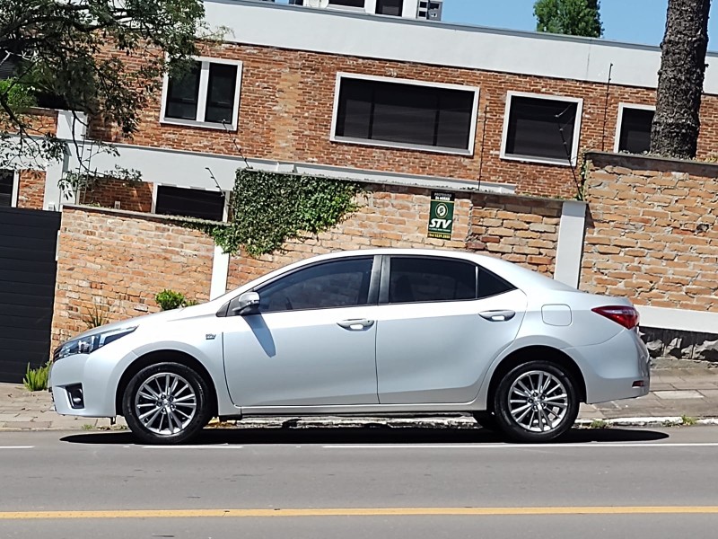 COROLLA 2.0 XEI 16V FLEX 4P AUTOMÁTICO - 2016 - FARROUPILHA