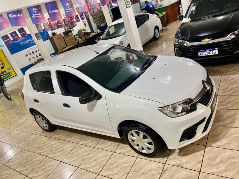 SANDERO 1.0 LIFE 12V FLEX 4P MANUAL - 2021 - LAGOA VERMELHA