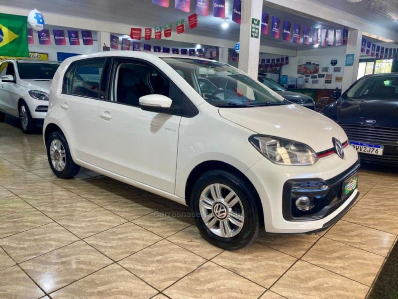 UP 1.0 TSI MOVE UP 12V FLEX 4P MANUAL - 2018 - LAGOA VERMELHA