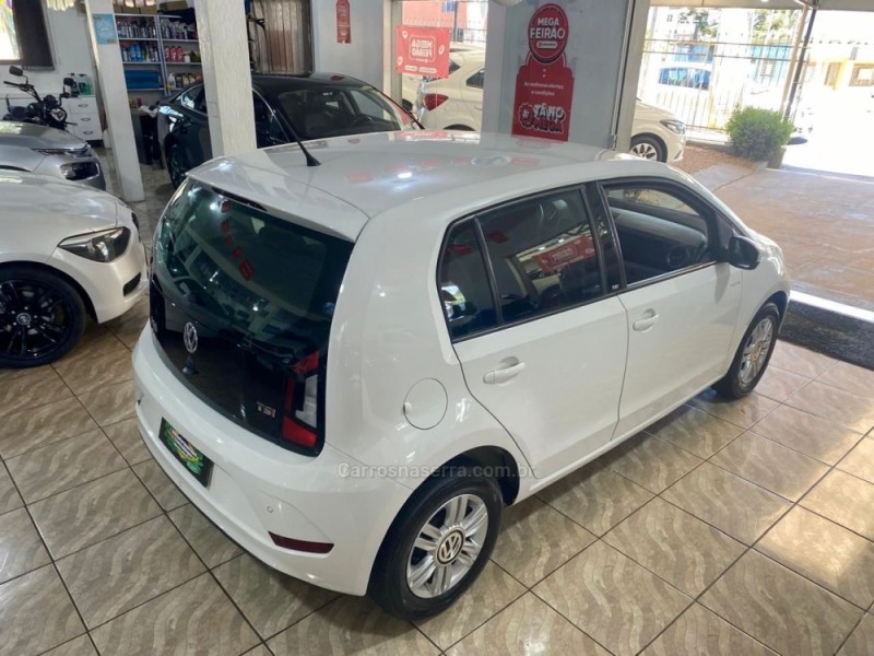 UP 1.0 TSI MOVE UP 12V FLEX 4P MANUAL - 2018 - LAGOA VERMELHA