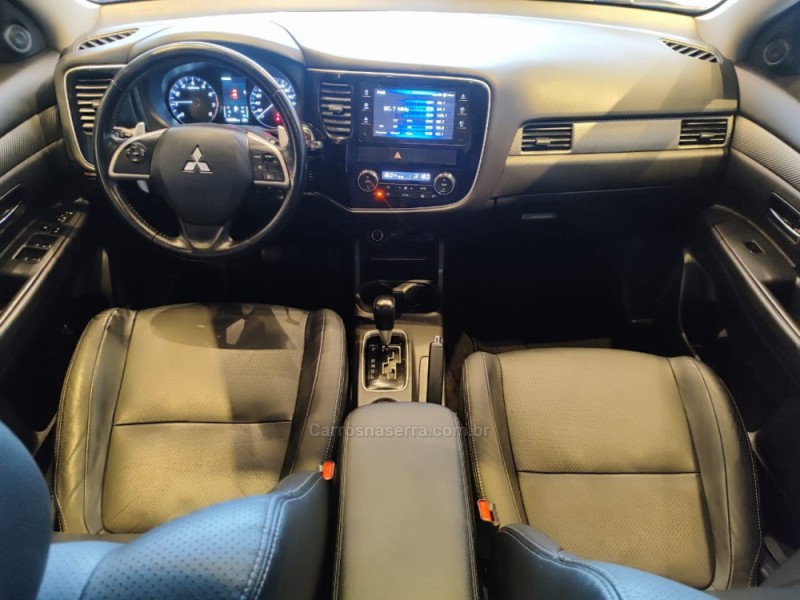 OUTLANDER 3.0 GT4 4X4 V6 24V GASOLINA 4P AUTOMÁTICO - 2014 - ERECHIM