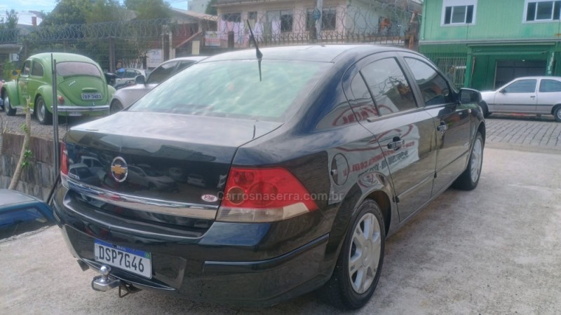 VECTRA 2.0 MPFI ELEGANCE 8V FLEX 4P AUTOMÁTICO - 2006 - CAXIAS DO SUL