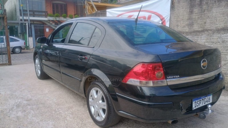 VECTRA 2.0 MPFI ELEGANCE 8V FLEX 4P AUTOMÁTICO - 2006 - CAXIAS DO SUL