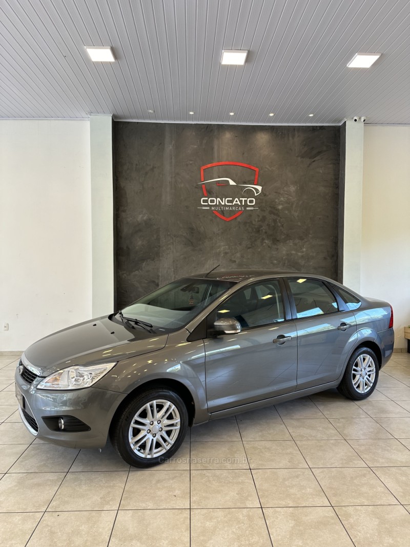 FOCUS 2.0 GLX SEDAN 16V FLEX 4P MANUAL