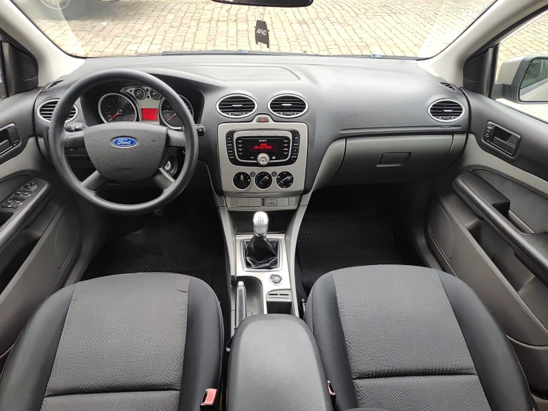 FOCUS 2.0 FC 16V GASOLINA 4P MANUAL - 2009 - LAJEADO