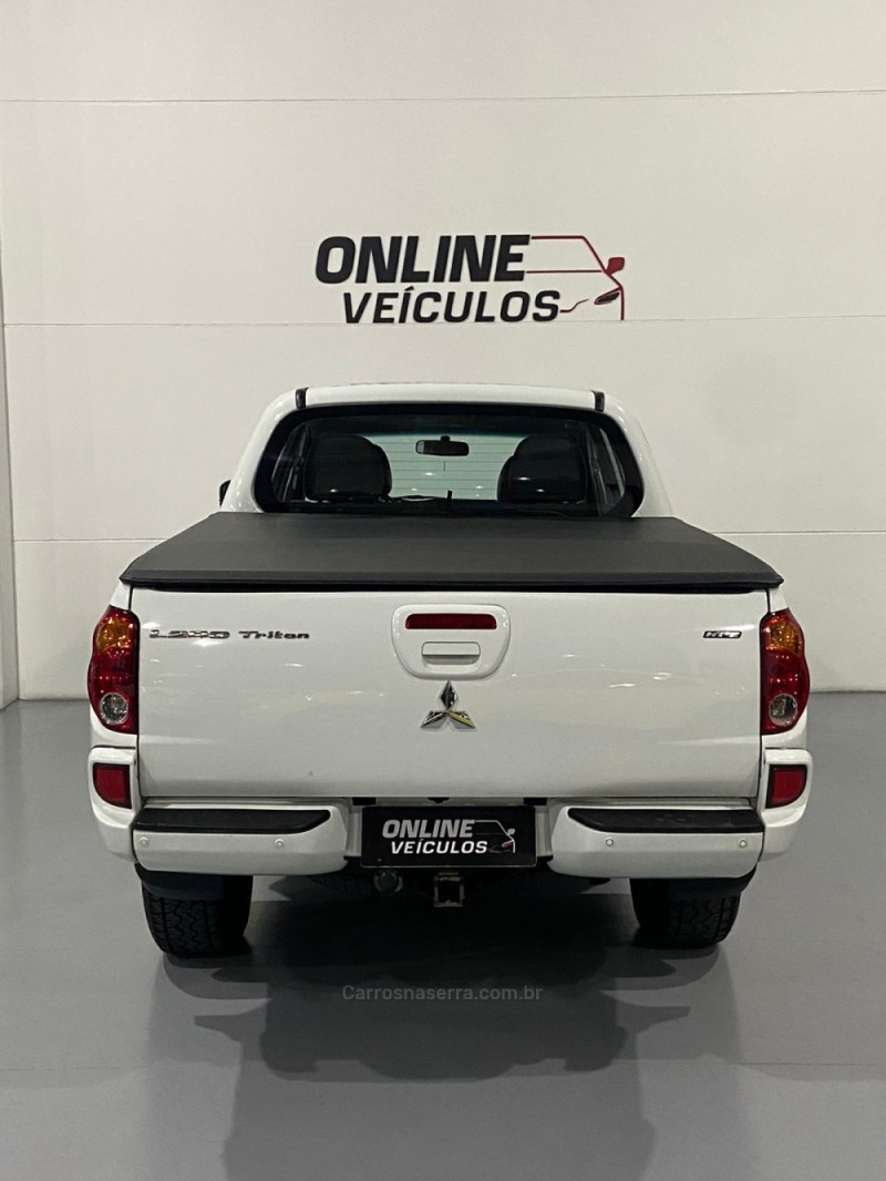 L200 3.2 HPE 4X4 CD 16V TURBO INTERCOOLER DIESEL 4P AUTOMÁTICO - 2013 - FARROUPILHA