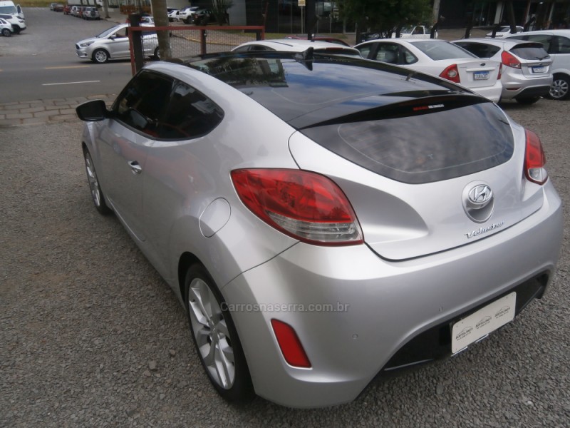 VELOSTER 1.6 16V GASOLINA 3P AUTOMÁTICO - 2012 - FARROUPILHA