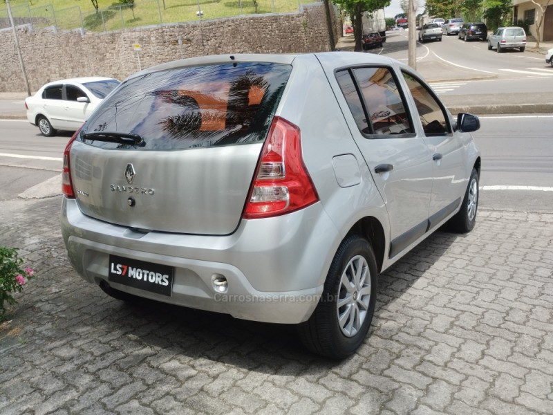 SANDERO 1.0 EXPRESSION 16V FLEX 4P MANUAL - 2012 - CAXIAS DO SUL