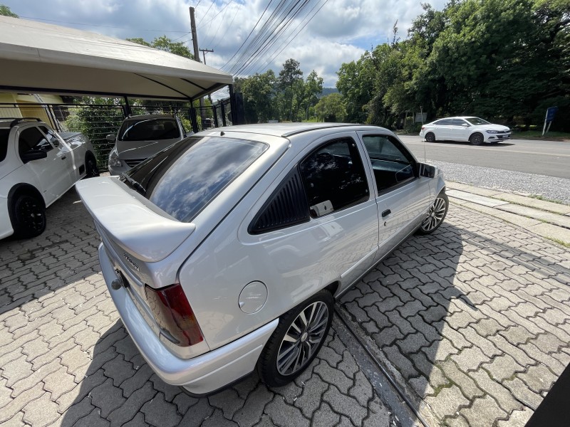 KADETT 2.0 MPFI GLS 8V GASOLINA 2P MANUAL - 1998 - NOVA PETRóPOLIS