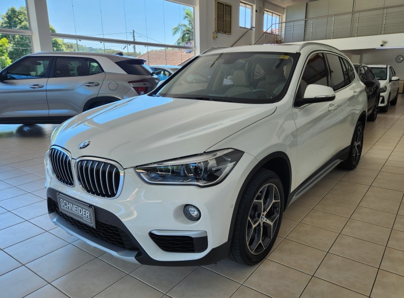 X1 2.0 16V TURBO ACTIVEFLEX SDRIVE20I X-LINE 4P AUTOMÁTICO - 2019 - NOVA PETRóPOLIS