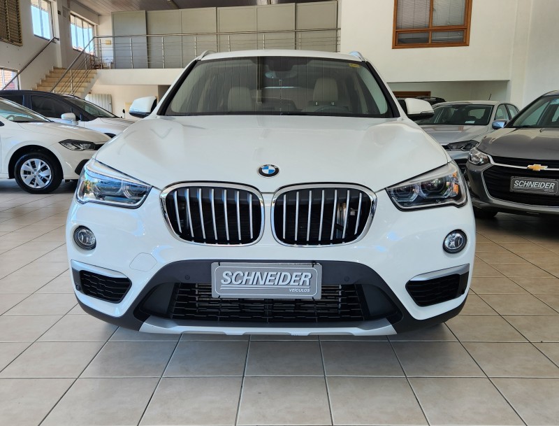 X1 2.0 16V TURBO ACTIVEFLEX SDRIVE20I X-LINE 4P AUTOMÁTICO - 2019 - NOVA PETRóPOLIS