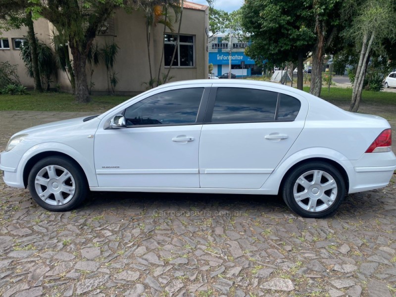 VECTRA 2.0 MPFI ELEGANCE 8V 140CV FLEX 4P MANUAL - 2008 - SAPIRANGA