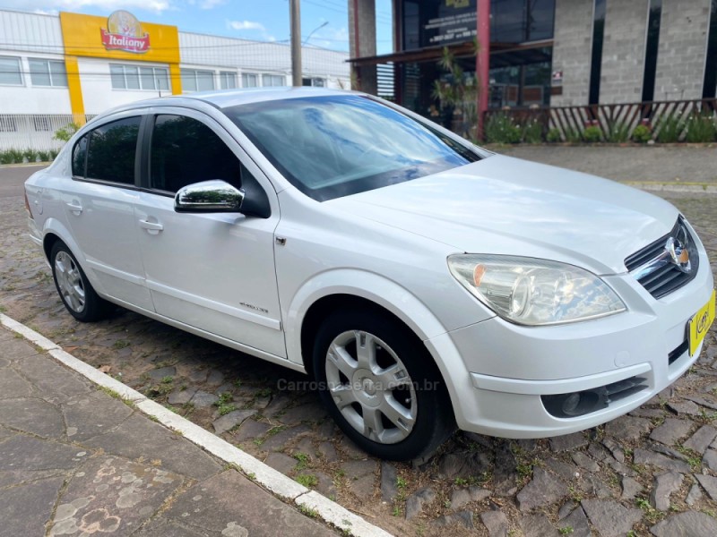 VECTRA 2.0 MPFI ELEGANCE 8V 140CV FLEX 4P MANUAL - 2008 - SAPIRANGA