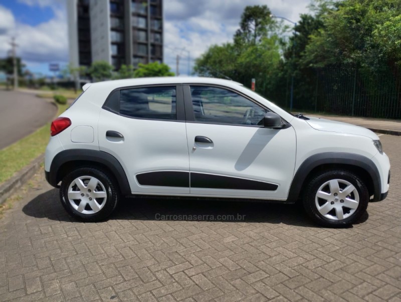 KWID 1.0 12V SCE FLEX ZEN MANUAL - 2018 - PORTO ALEGRE