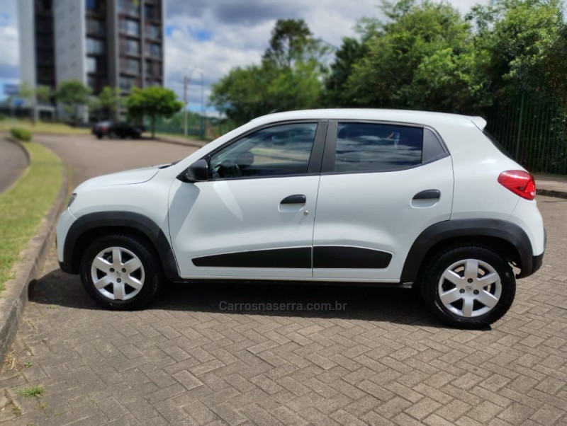 KWID 1.0 12V SCE FLEX ZEN MANUAL - 2018 - PORTO ALEGRE