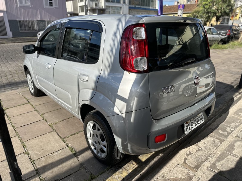 UNO 1.0 EVO VIVACE 8V FLEX 4P MANUAL - 2015 - CAXIAS DO SUL