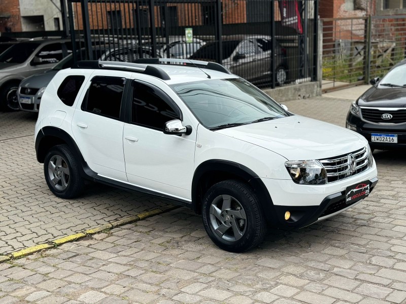 DUSTER 2.0 TECH ROAD II 4X4 16V FLEX 4P MANUAL - 2015 - CAXIAS DO SUL