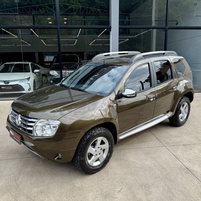 DUSTER 1.6 DYNAMIQUE 4X2 16V FLEX 4P MANUAL - 2014 - LAJEADO