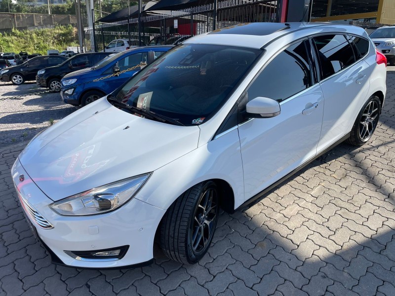 FOCUS 2.0 TITANIUM PLUS HATCH 16V FLEX 4P AUTO - 2016 - CAXIAS DO SUL