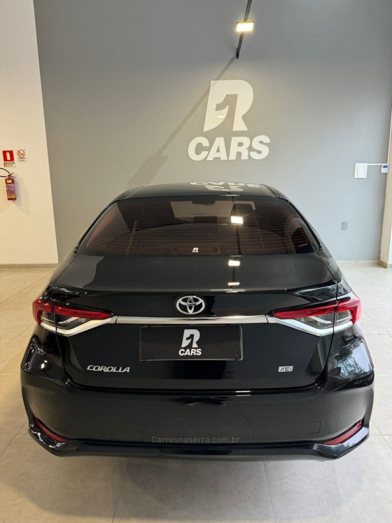 COROLLA 2.0 XEI 16V FLEX 4P AUTOMÁTICO - 2021 - LAJEADO