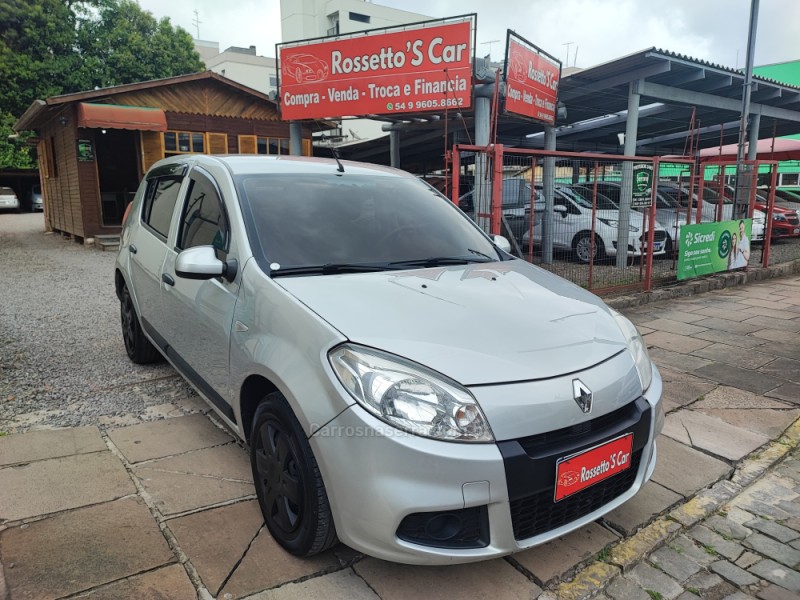 sandero 1.6 expression 8v flex 4p manual 2012 farroupilha