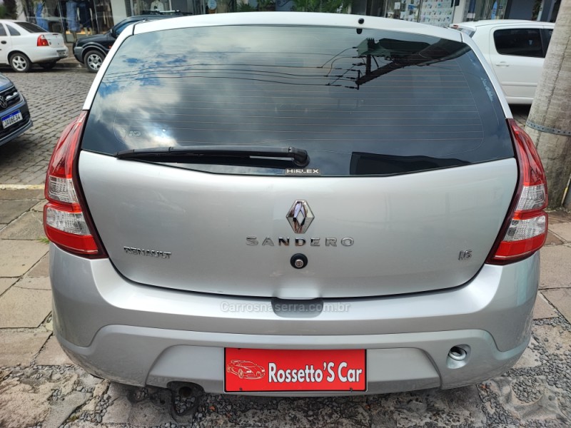 SANDERO 1.6 EXPRESSION 8V FLEX 4P MANUAL - 2012 - FARROUPILHA