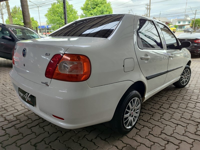 SIENA 1.0 MPI ELX 8V GASOLINA 4P MANUAL - 2005 - CAXIAS DO SUL