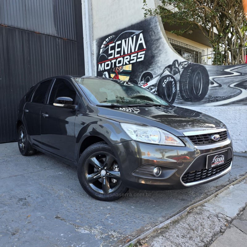 FOCUS 1.6 GL 16V FLEX 4P MANUAL - 2013 - CAXIAS DO SUL