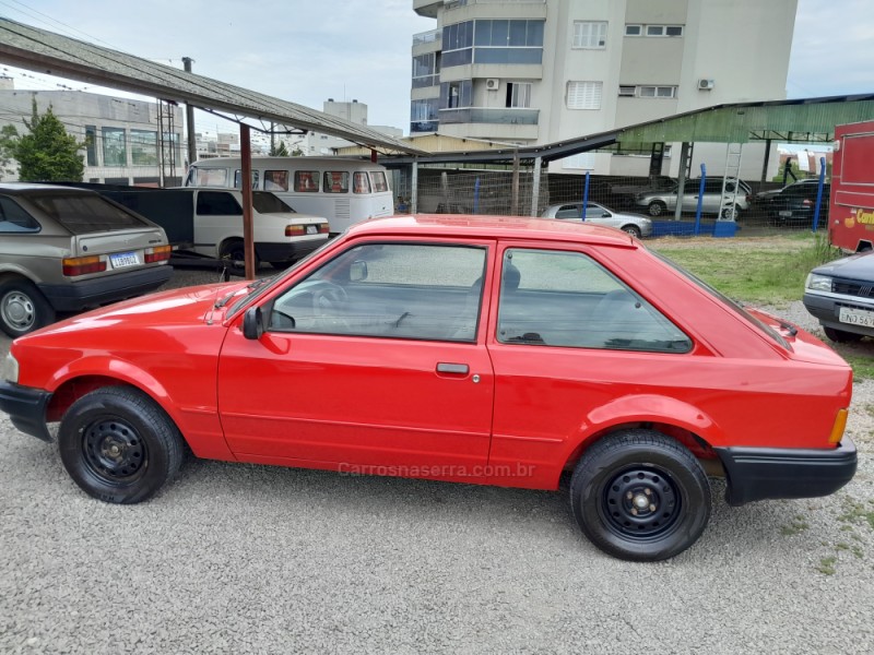 ESCORT 1.6 HOBBY 8V GASOLINA 2P MANUAL - 1995 - VERANóPOLIS