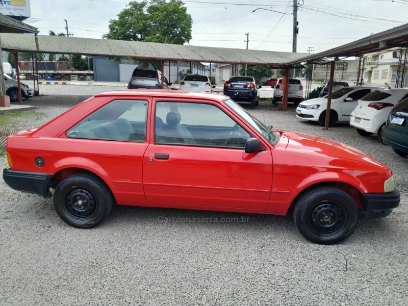 ESCORT 1.6 HOBBY 8V GASOLINA 2P MANUAL - 1995 - VERANóPOLIS