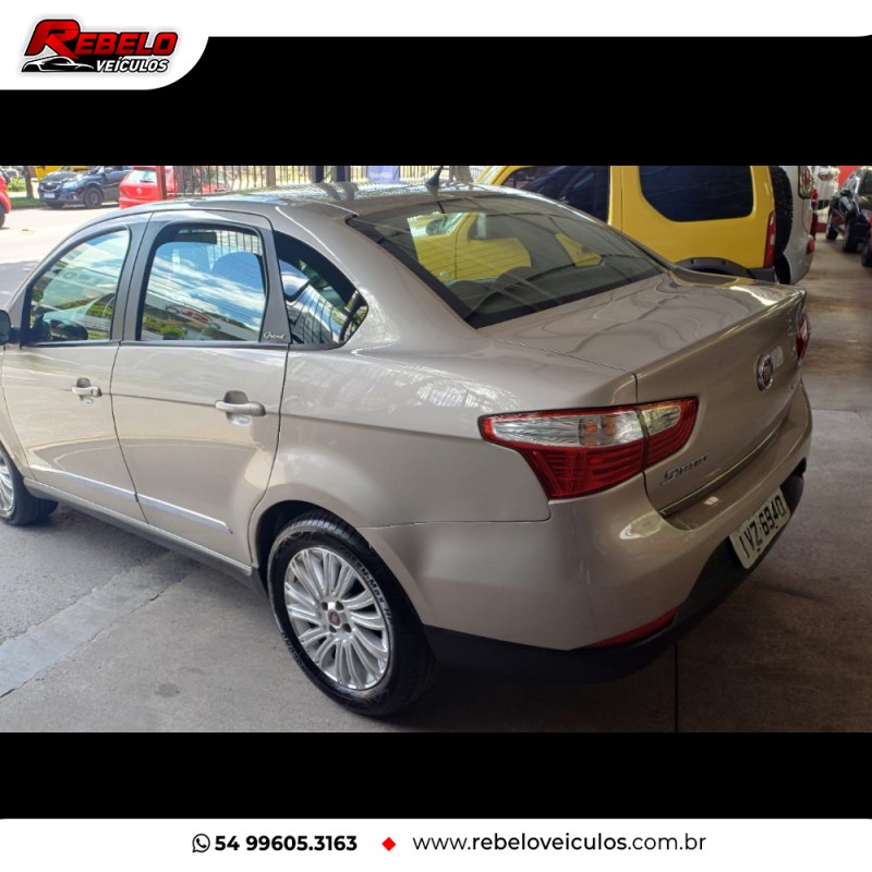 GRAND SIENA 1.6 MPI ESSENCE 16V FLEX 4P MANUAL - 2015 - CAXIAS DO SUL