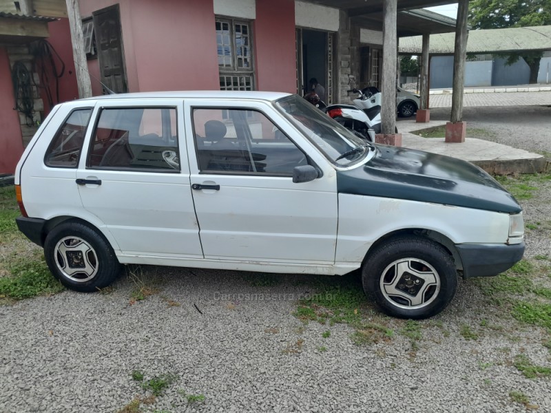 UNO 1.0 IE MILLE EP 8V GASOLINA 4P MANUAL - 1994 - VERANóPOLIS