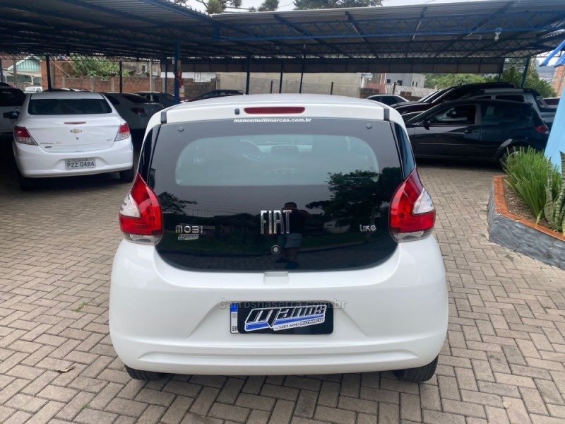 MOBI 1.0 8V EVO FLEX LIKE. MANUAL - 2020 - CANELA