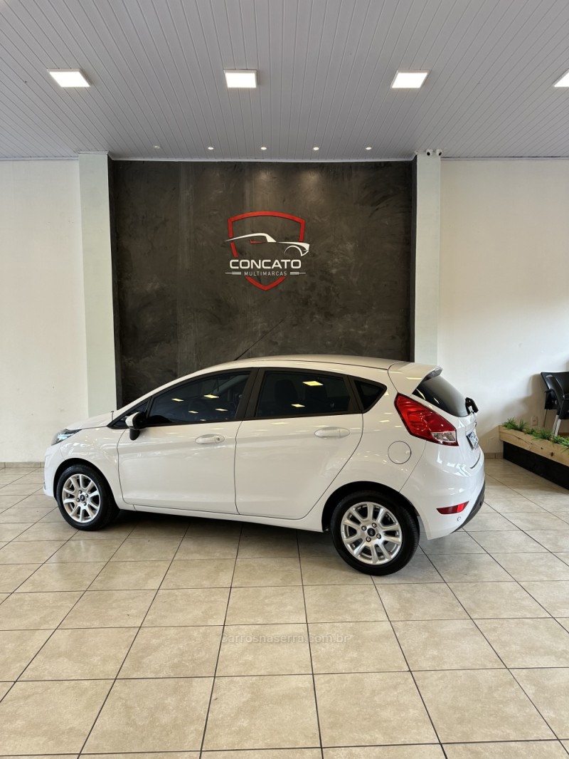 FIESTA 1.6 SE HATCH 16V FLEX 4P MANUAL - 2019 - FARROUPILHA