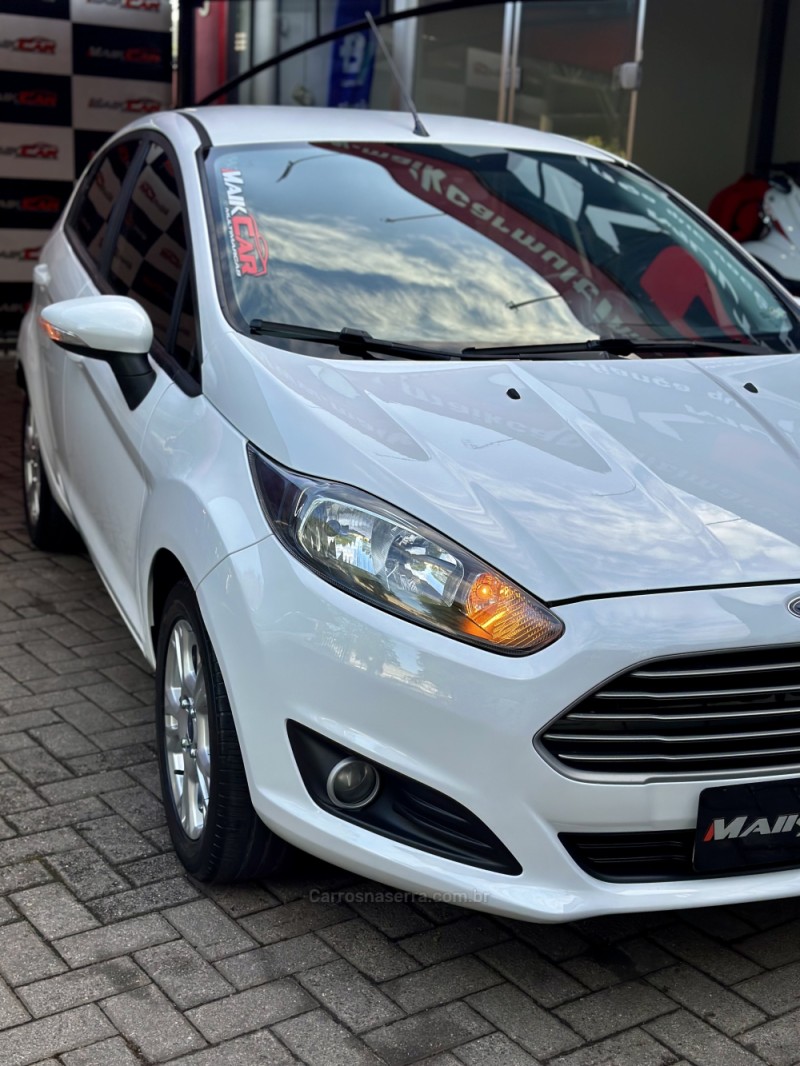 FIESTA 1.6 SE HATCH 16V FLEX 4P AUTOMÁTICO - 2016 - ESTâNCIA VELHA