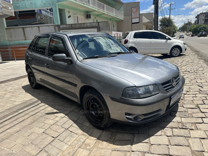 GOL 1.8 MI POWER 8V FLEX 4P MANUAL G.III - 2005 - NOVA PRATA