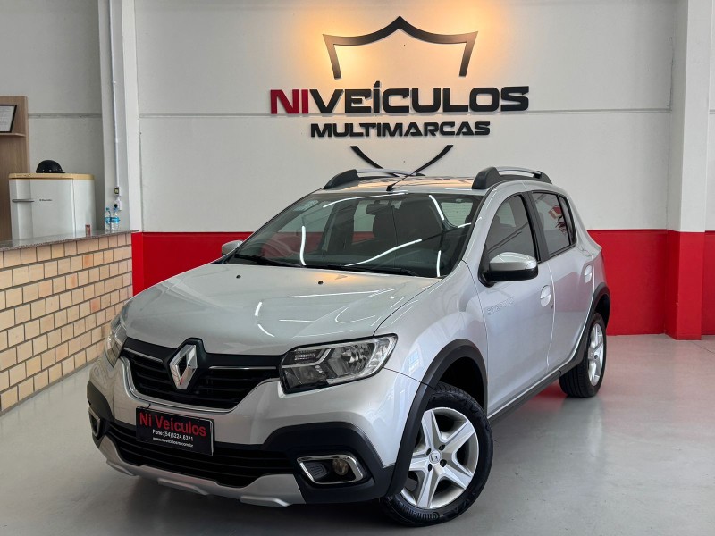 sandero 1.6 stepway zen 16v flex 4p manual 2021 caxias do sul