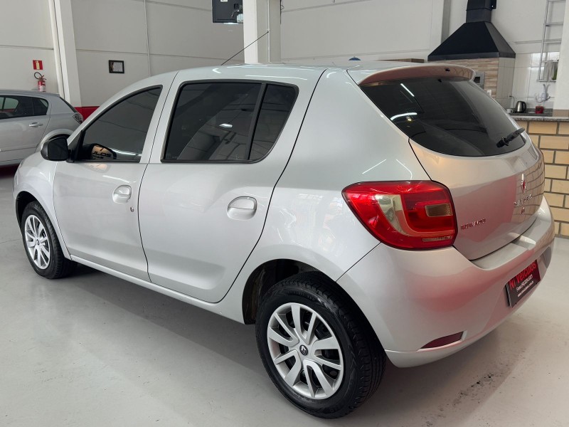 SANDERO 1.0 AUTHENTIQUE 16V FLEX 4P MANUAL - 2016 - CAXIAS DO SUL