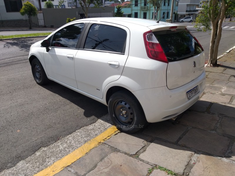 PUNTO 1.6 ESSENCE 16V FLEX 4P MANUAL - 2012 - VERANóPOLIS