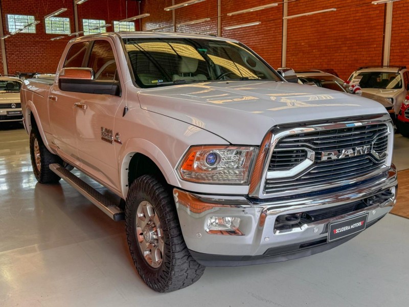 RAM 6.7 2500 LARAMIE 4X4 CD I6 TURBO DIESEL 4P AUTOMÁTICO - 2018 - BENTO GONçALVES