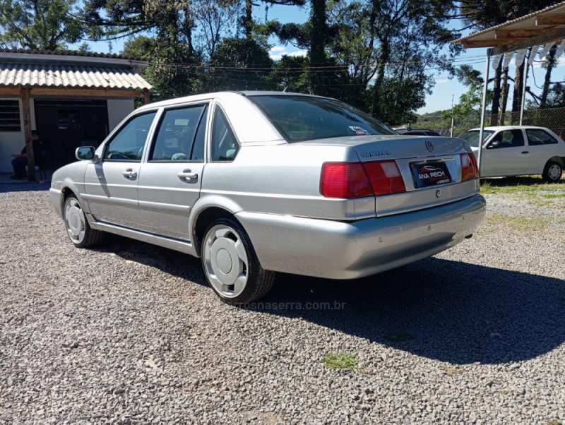 SANTANA 2.0 MI 8V GASOLINA 4P MANUAL - 2001 - CAXIAS DO SUL