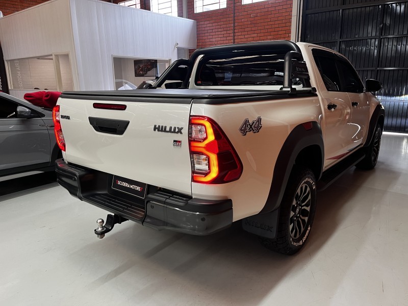 HILUX 2.8 GR-S 4X4 CD 16V TURBO INTERCOOLER DIESEL 4P AUTOMÁTICO - 2022 - BENTO GONçALVES