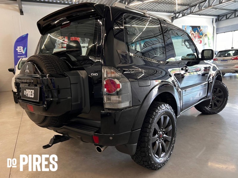 PAJERO FULL 3.2 HPE 4X4 16V TURBO INTERCOOLER DIESEL 2P AUTOMÁTICO - 2011 - CAXIAS DO SUL