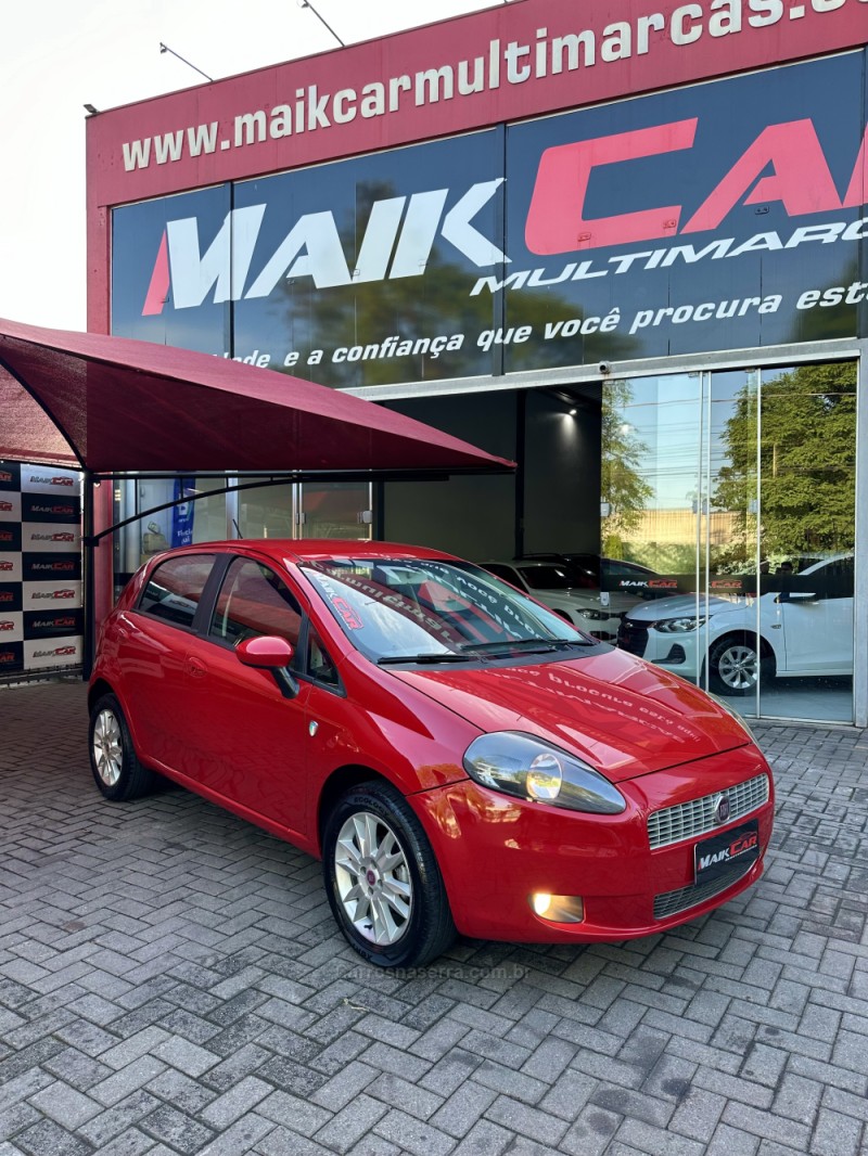 PUNTO 1.4 ATTRACTIVE ITALIA 8V FLEX 4P MANUAL - 2012 - ESTâNCIA VELHA