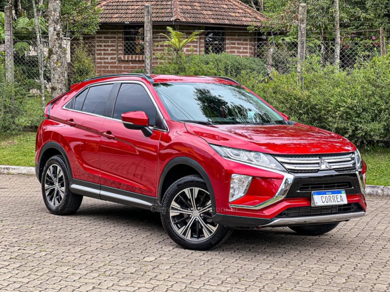 eclipse cross 1.5 hpe 16v gasolina 4p automatico 2022 canela