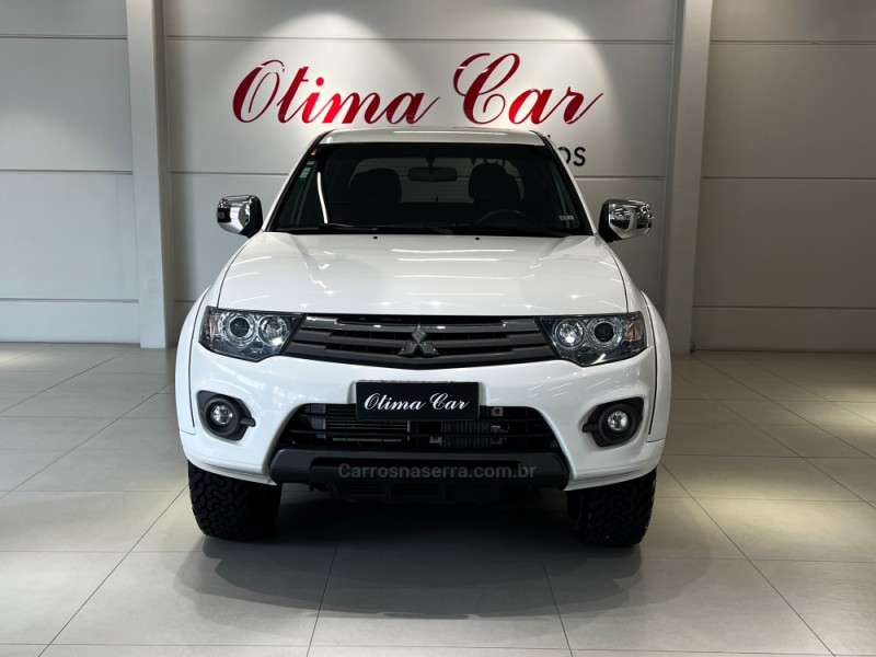 L200 TRITON 3.2 HPE 4X4 CD 16V TURBO INTERCOOLER DIESEL 4P AUTOMÁTICO - 2015 - FLORES DA CUNHA