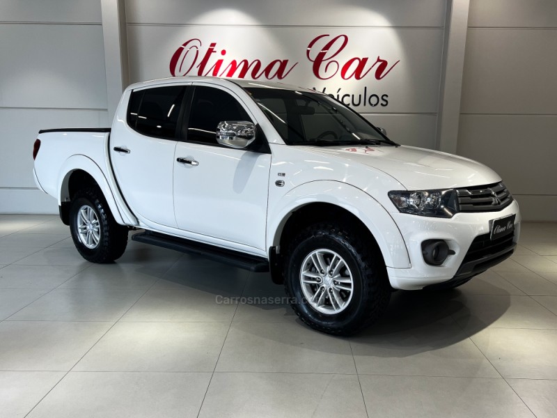 L200 TRITON 3.2 HPE 4X4 CD 16V TURBO INTERCOOLER DIESEL 4P AUTOMÁTICO - 2015 - FLORES DA CUNHA