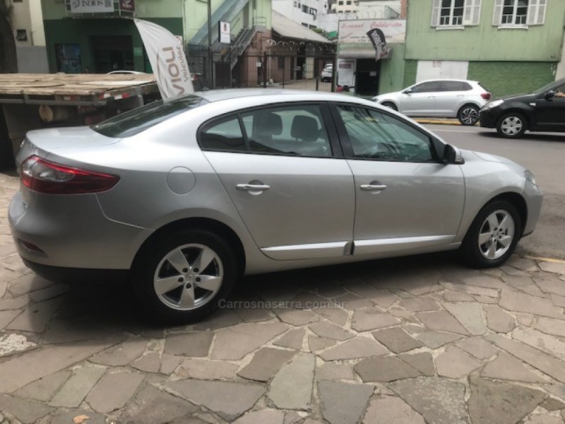 FLUENCE 2.0 DYNAMIQUE PLUS 16V FLEX 4P AUTOMÁTICO - 2013 - CAXIAS DO SUL