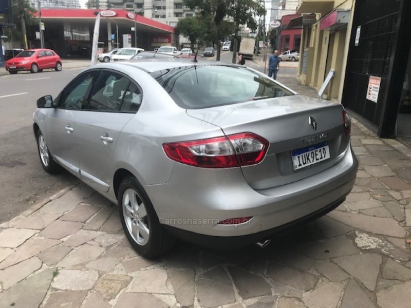 FLUENCE 2.0 DYNAMIQUE PLUS 16V FLEX 4P AUTOMÁTICO - 2013 - CAXIAS DO SUL